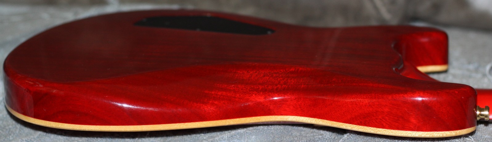 Rare 95′ Fernandes APG100 USA-SERIES 1pc. Honduran Body-2Pc Carved Maple Top HSC