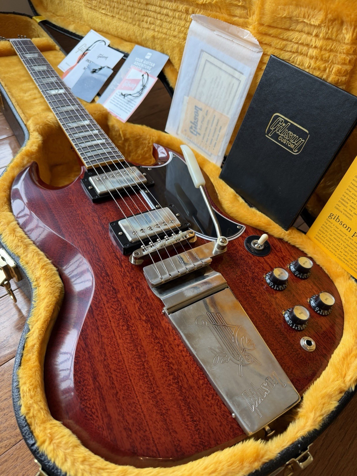 2026 Gibson Custom Shop ‘64 SG Maestro Vibrola VOS – Cherry Red