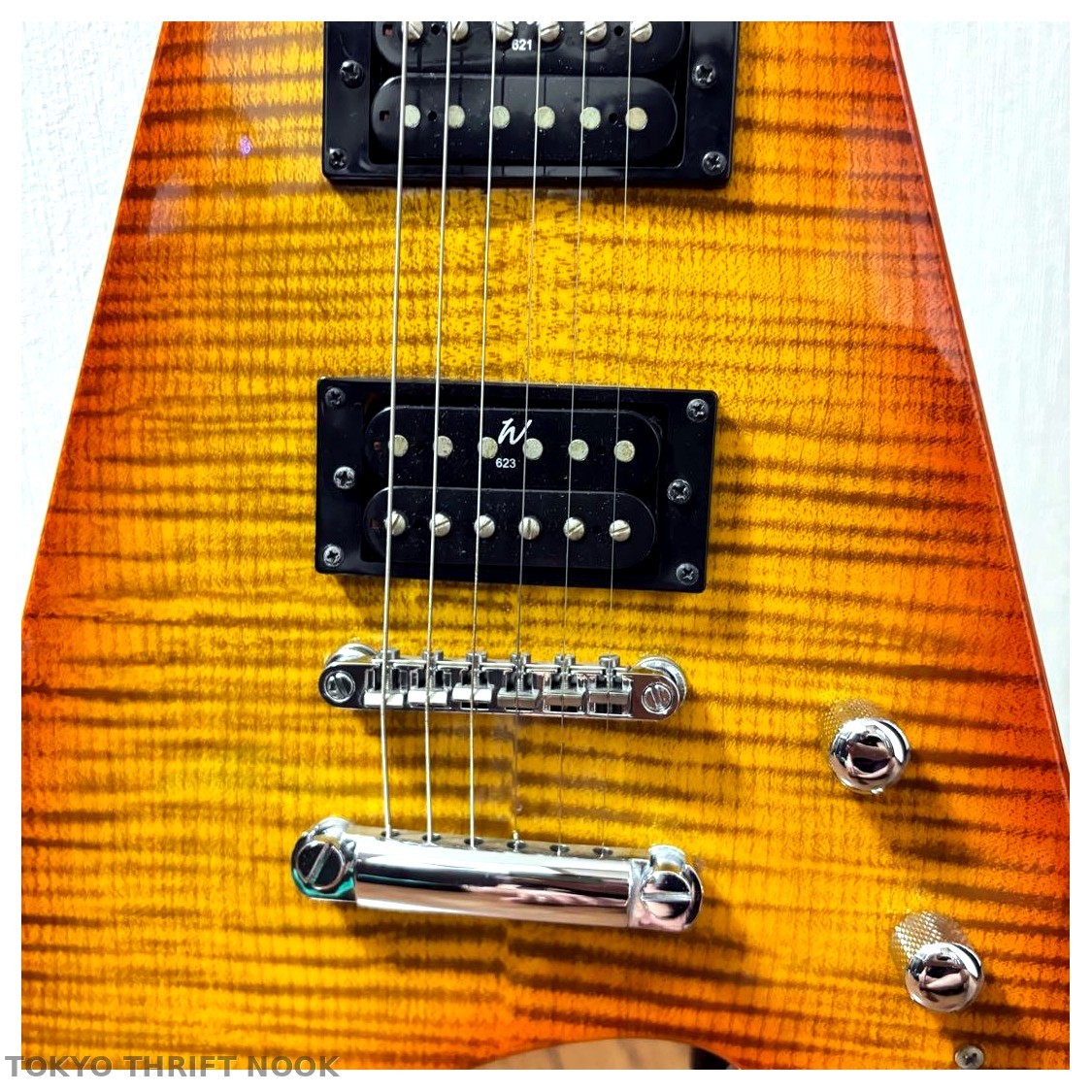[Good] Lyon by Washburn V-Style Electric Guitar Flame Sunburst w/ Soft Case Set