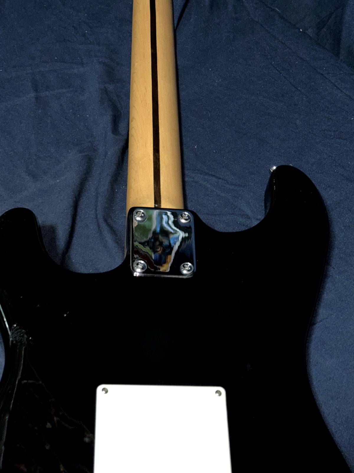Johnson Electric Guitar Black & White 38 IN 6 String Right Handed Works Great