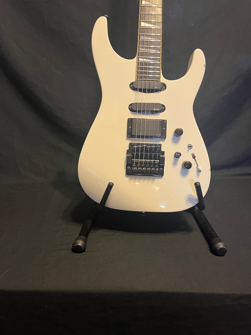 1985 Vintage Jackson USA Soloist Guitar in Pearl White EMG’s