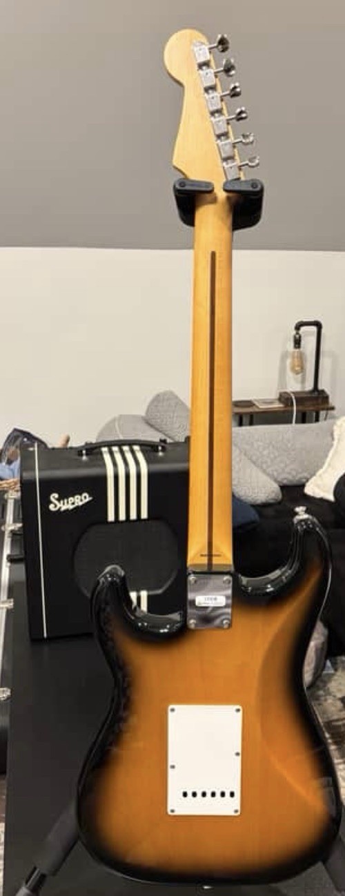 ‘22 Fender | Strat | JV Modified ’50s | Duncans | Japan 🇯🇵 | 2-Tone Sunburst