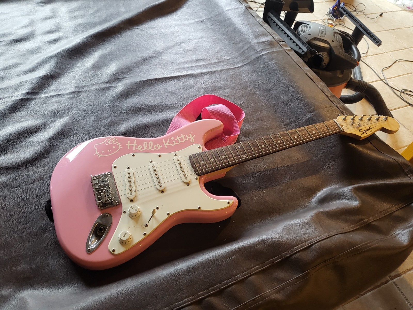 squire hello kitty electric guitar. used.