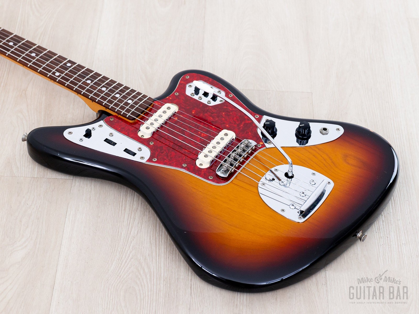 1998 Fender Jaguar ‘62 Vintage Reissue JG66-85 Sunburst, Japan CIJ
