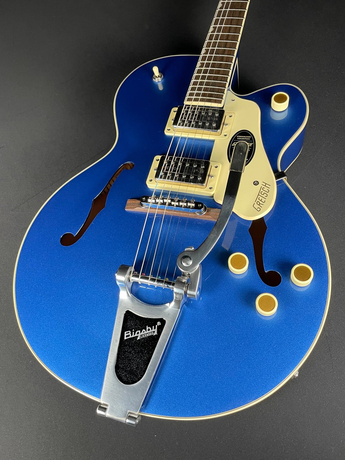 Gretsch G2420T Streamliner Hollow Body with Bigsby – Fairlane Blue