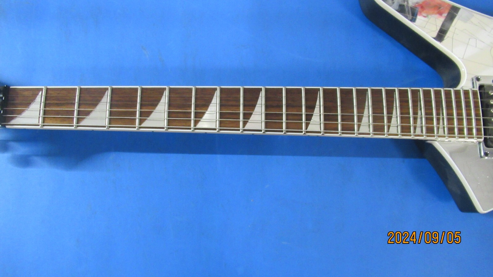 Jackson X Kelly Kexs Electric Guitar – Shattered Mirror