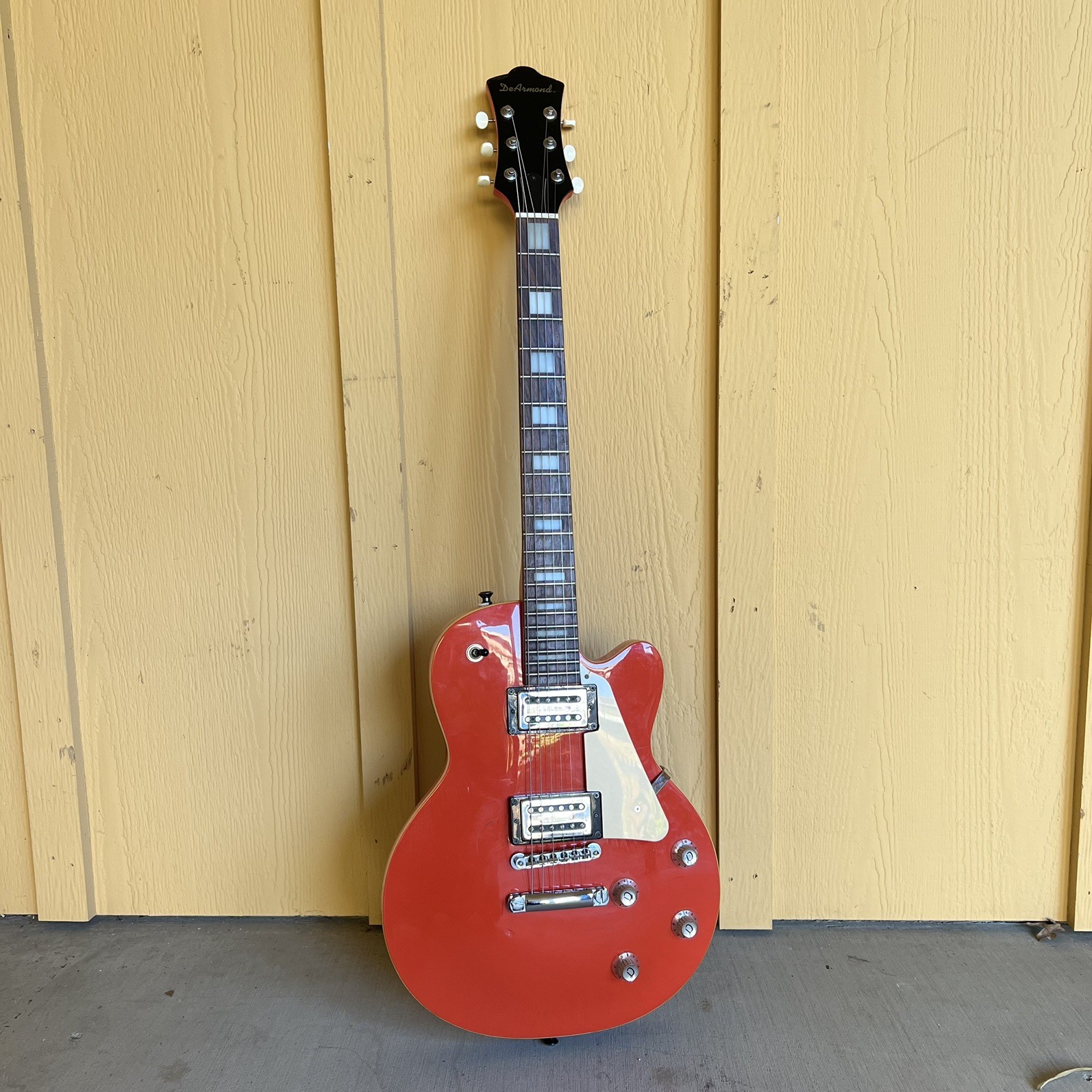 Vtg – DeArmond – M66 Guitar – Fiesta Red – Solid Body – Vtg Components *COOL*