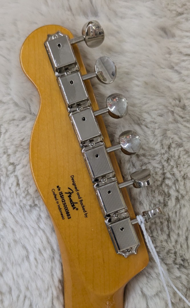 Squier by Fender Classic Vibe 50s Telecaster with Maple Fretboard, White Blonde