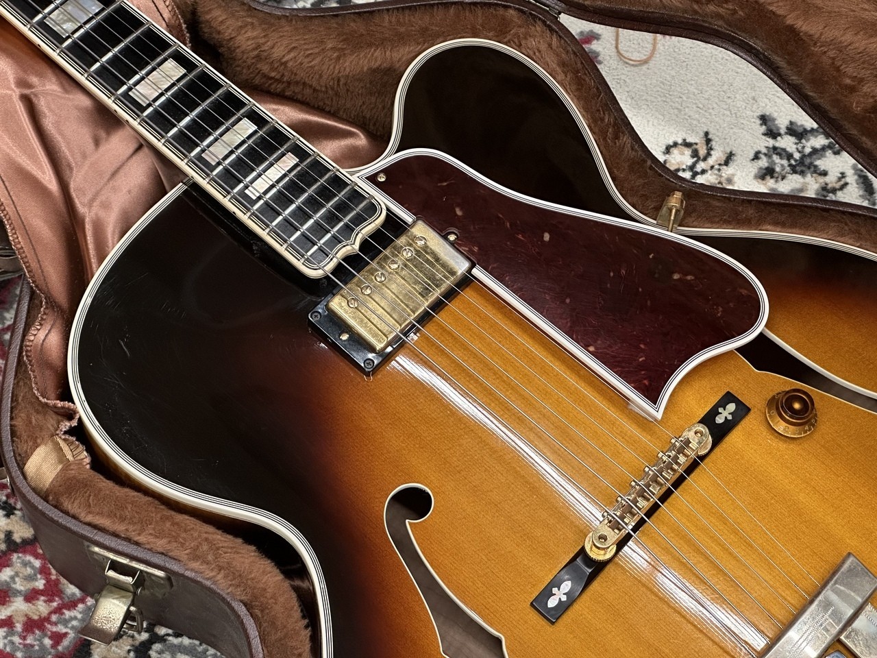Gibson Custom Shop Wes Montgomery L-5CES Vintage Sunburst 2005 Used