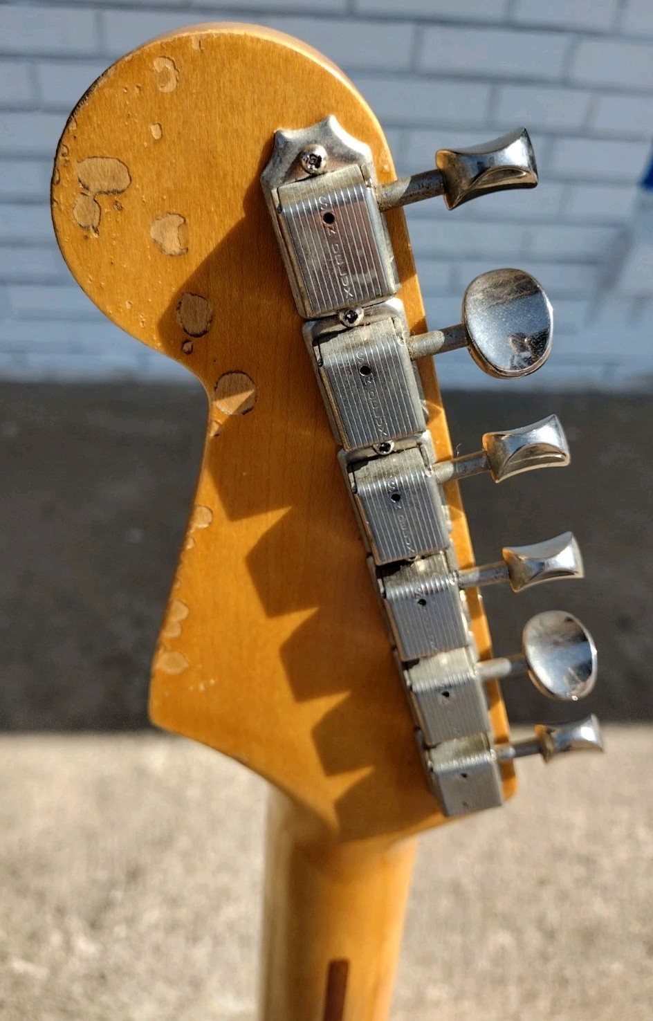 Vintage 1958 Fender Stratocaster w/HSC! -LL