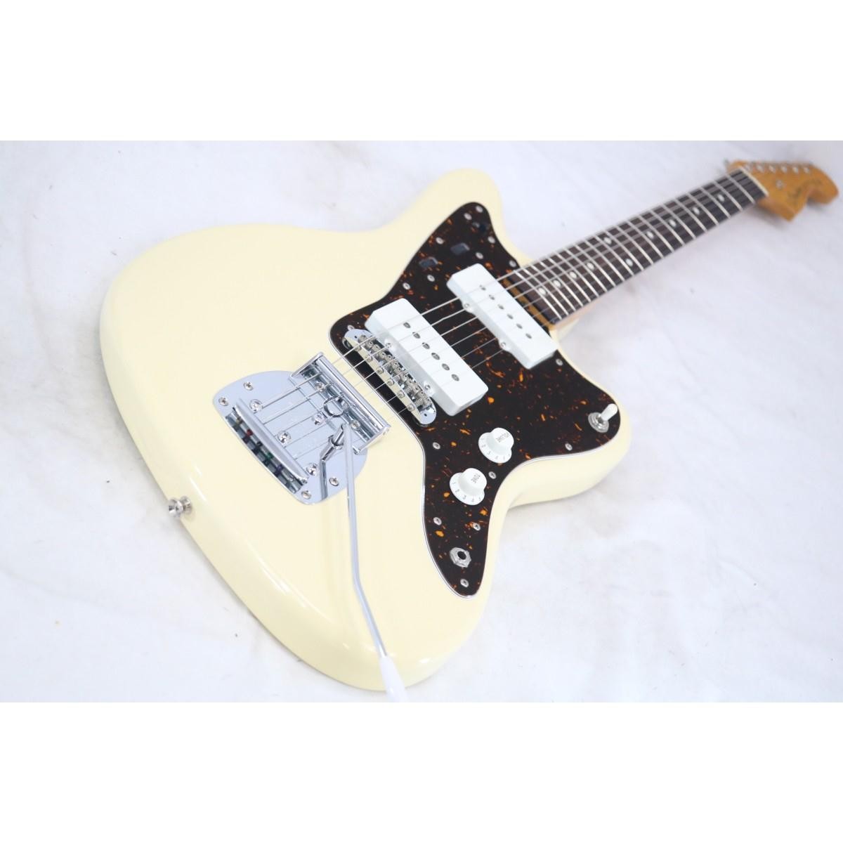 FENDER JAPAN JM66 Electric Guitar-04