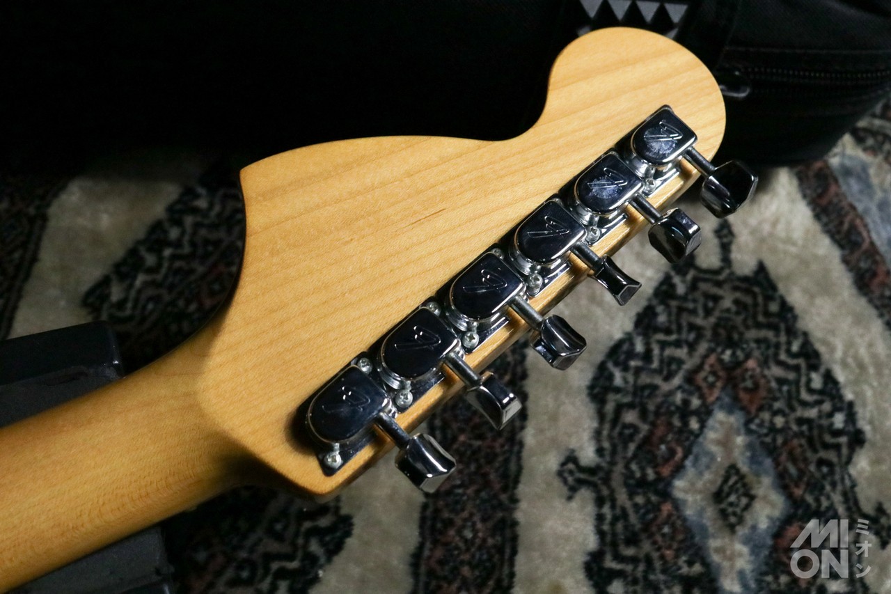 Fender Japan Antigua Stratocaster 2002-2004 (no260807)