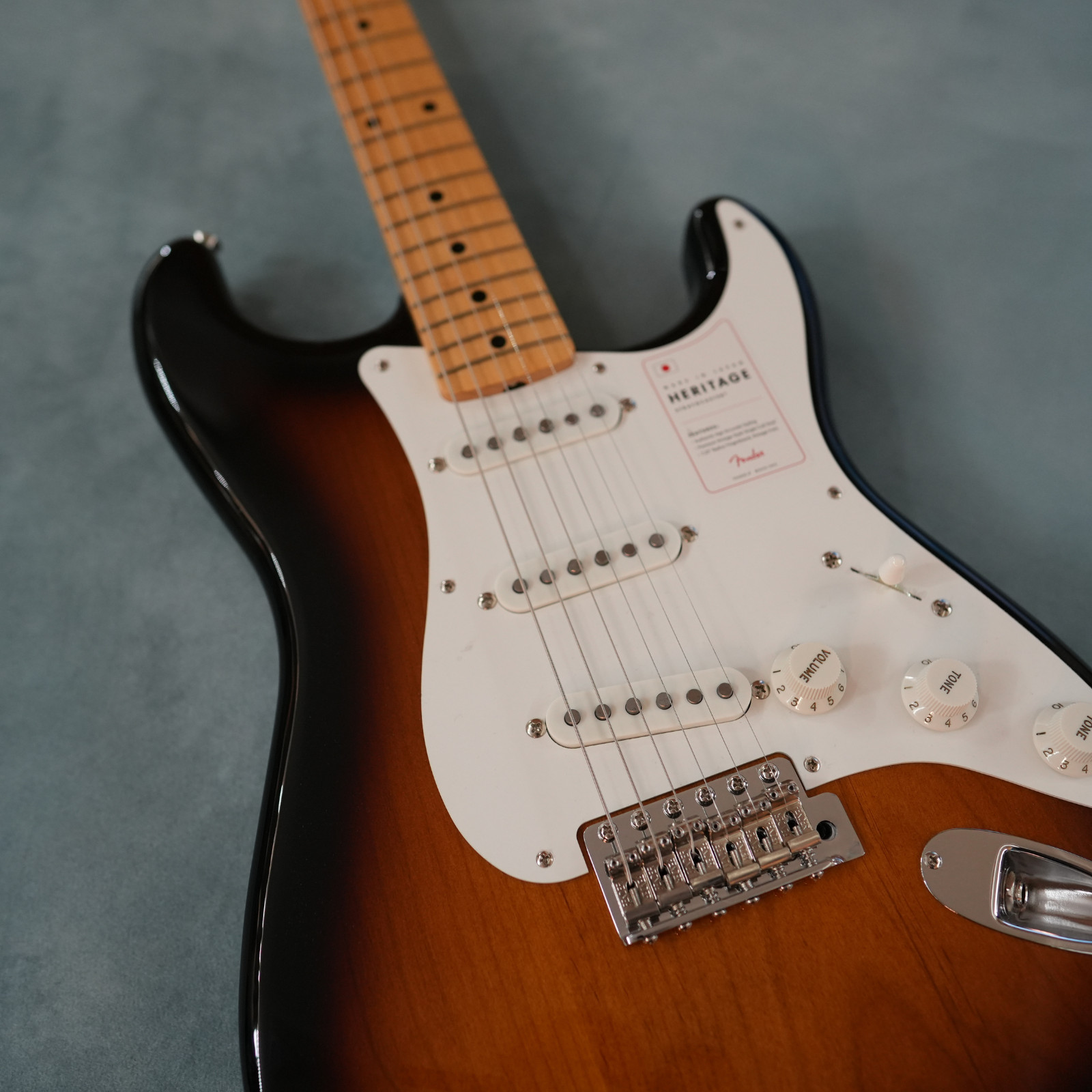 Fender Made in Japan Heritage 50s Stratocaster Maple 2-Color Sunburst