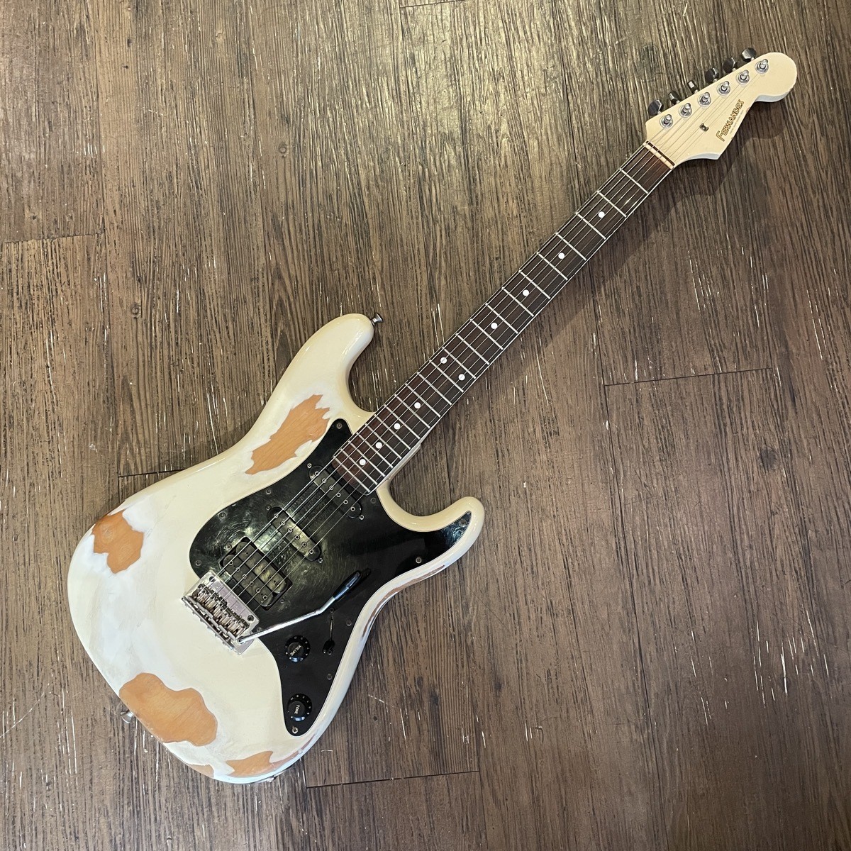 Fernandes Stratocaster Electric Guitar C-shape Neck Used with Tremolo