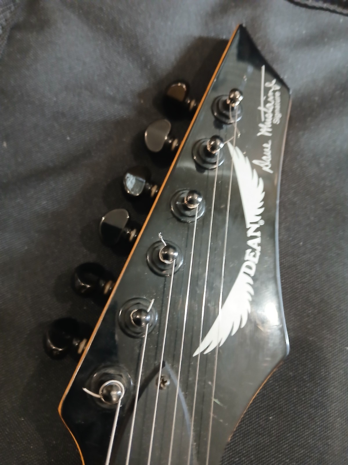 Dean Dave Mustaine MegadethVMNT United Abominations guitar used read description