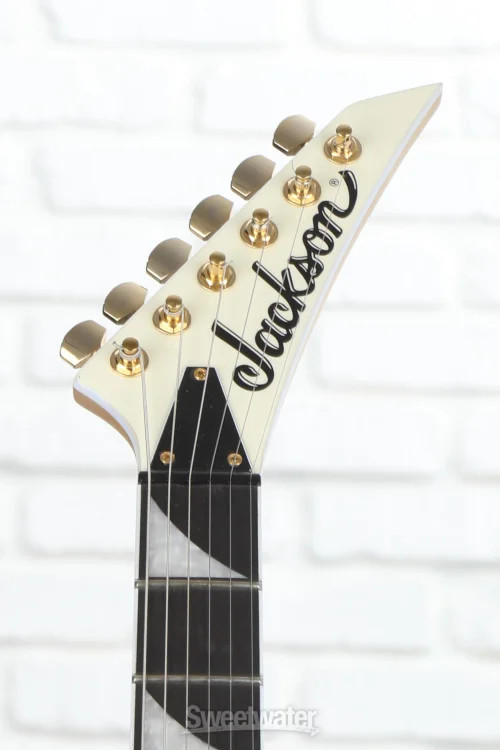Jackson Pro Series Rhoads RRT3 – Ivory with Black Pinstripes