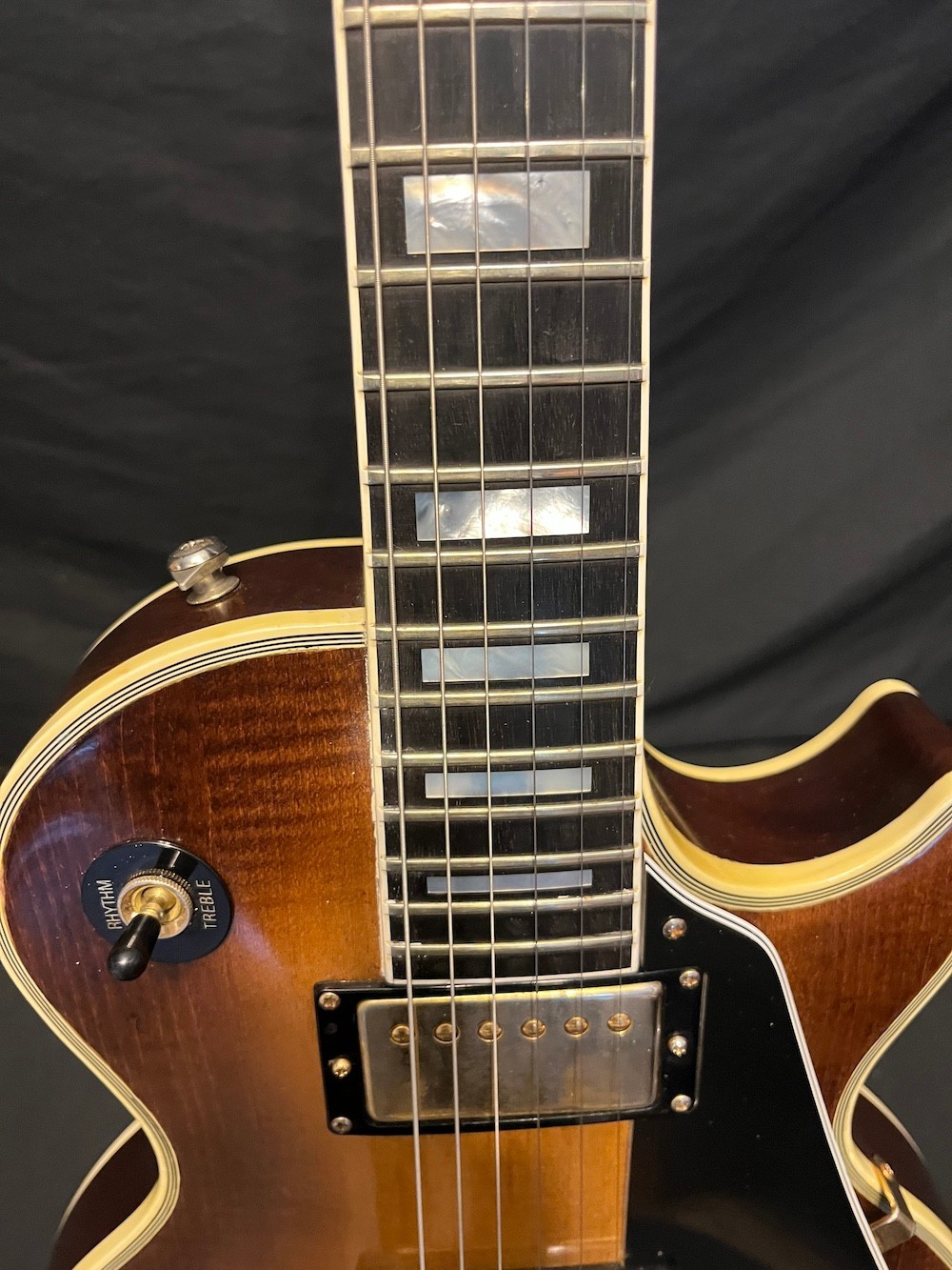 1982 Gibson Les Paul Custom Tobacco Burst Guitar W/Case