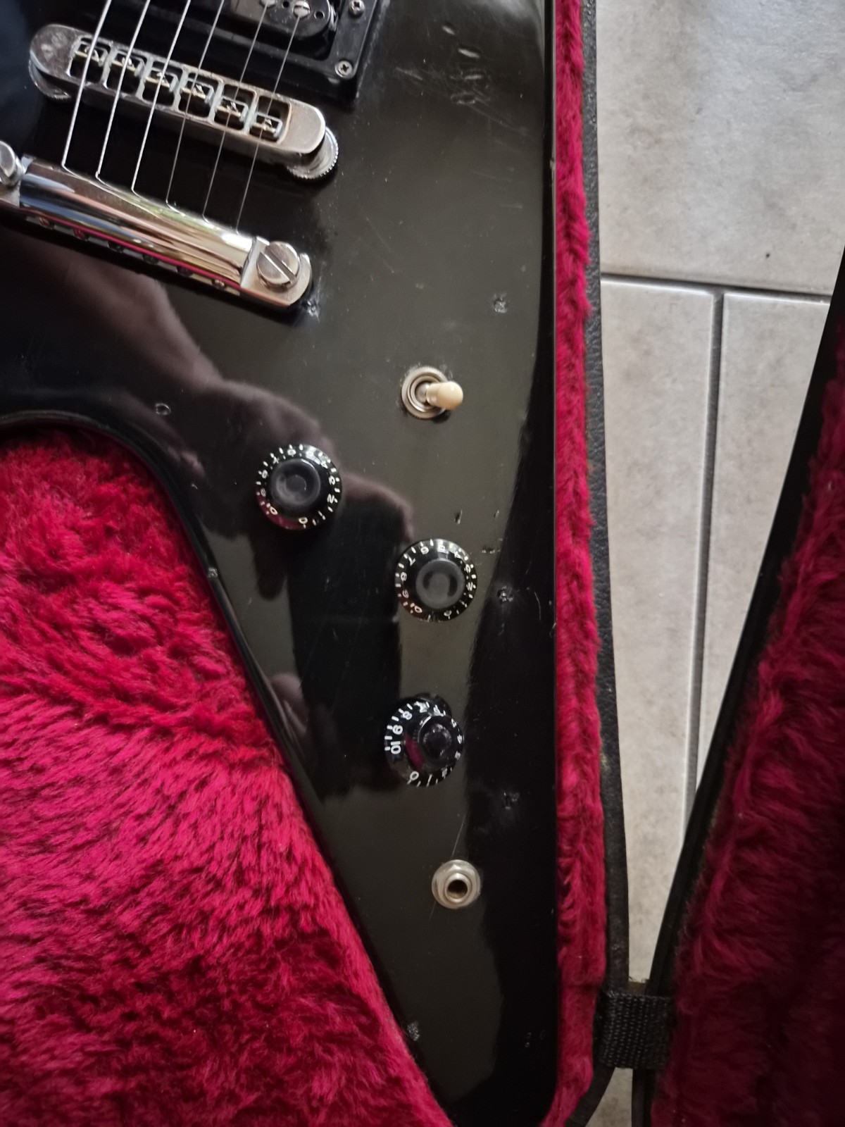 1983 Vintage Gibson Flying V Guitar Black