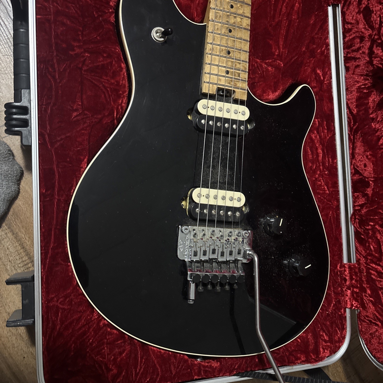 EVH Wolfgang Special Electric Guitar Body Black Hard Case Included