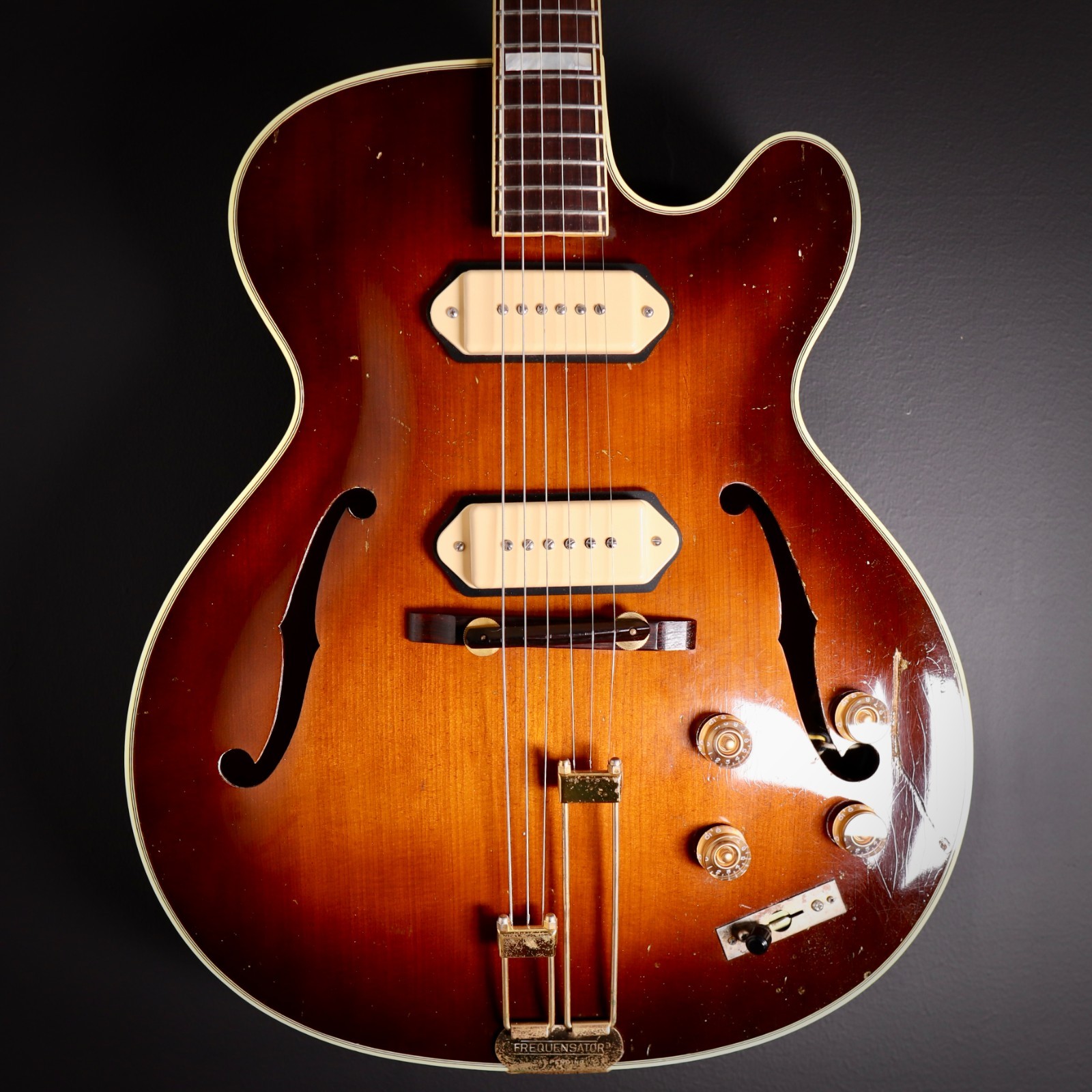 1950 Epiphone Zephyr Deluxe Regent – Lollar P90s