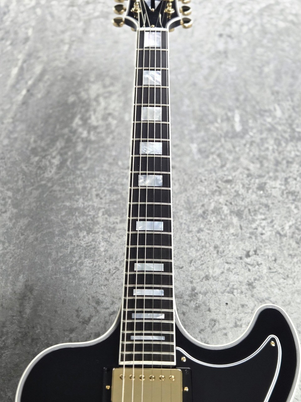 Gibson Custom Shop RD Custom Ebony #CS600630 4.00kg