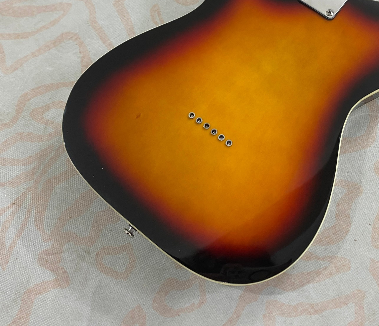 Only one Left! Retro Sunset Gradient Electric Guitar Solid Basswood Body
