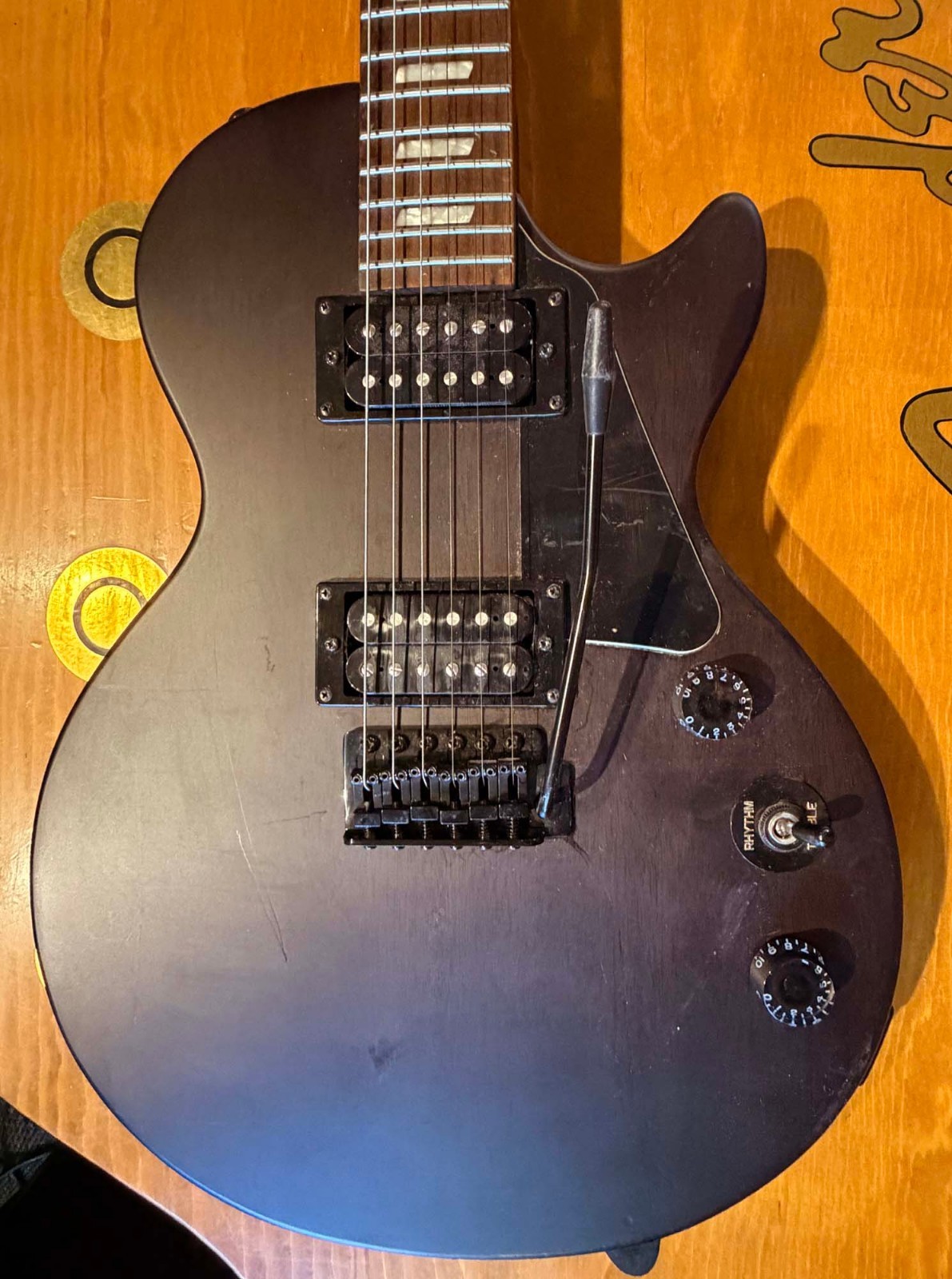 Epiphone Les Paul Special GT w/tremolo Great Shape, ProSetup Soft Case