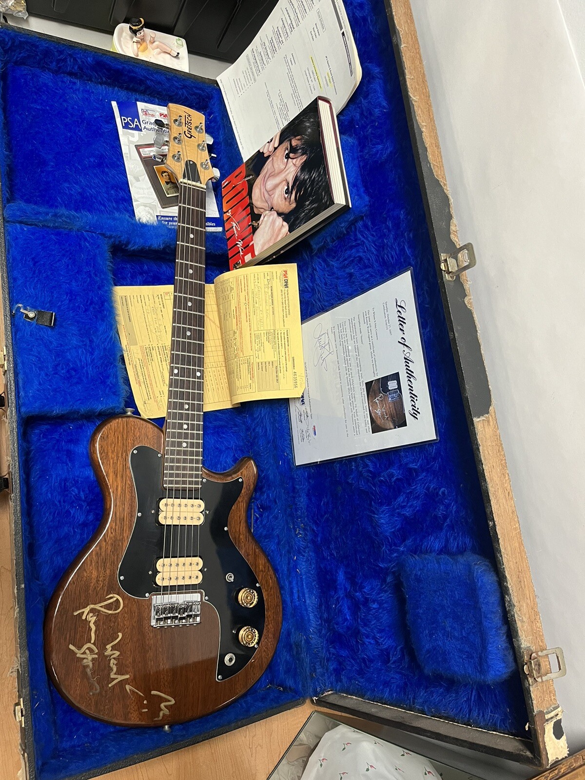 ROLLING STONES Gretsch Beast 1500 Guitar RONNIE WOOD AUTO PSA COA & Signed Book