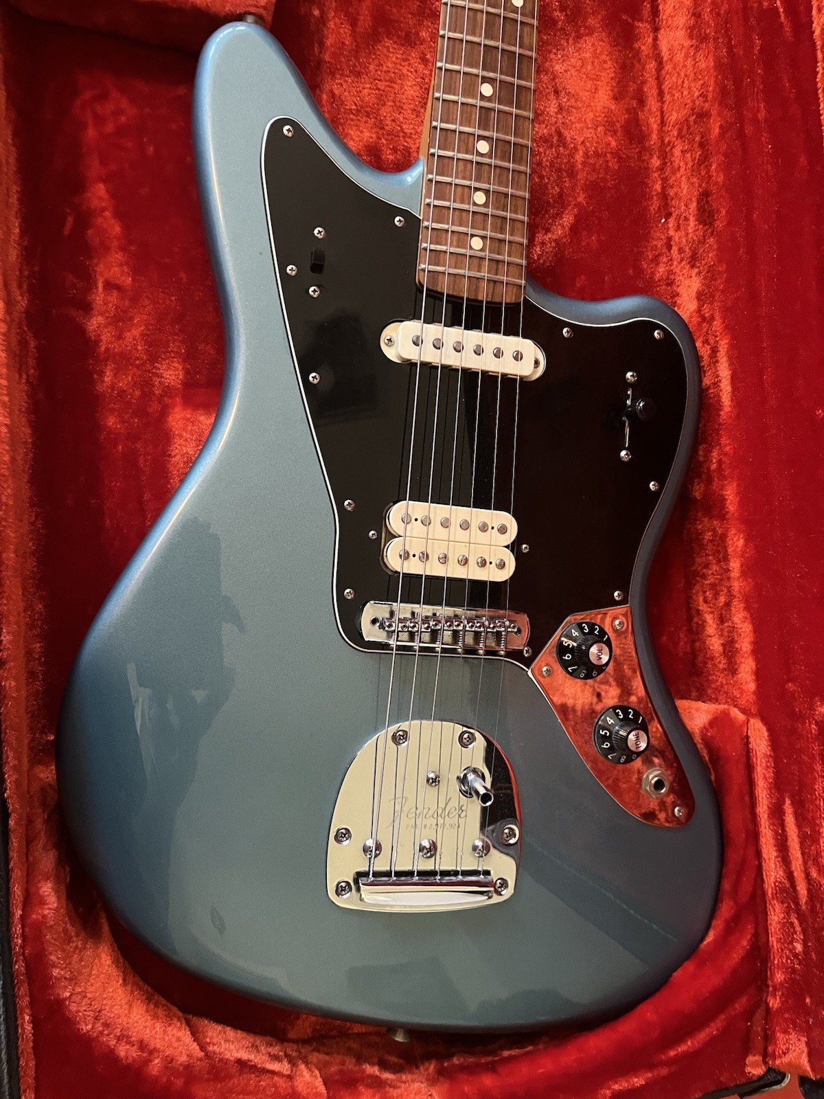 2018 Fender Player Jaguar Tidepool Guitar with 1970s Fender Orange Plush Case