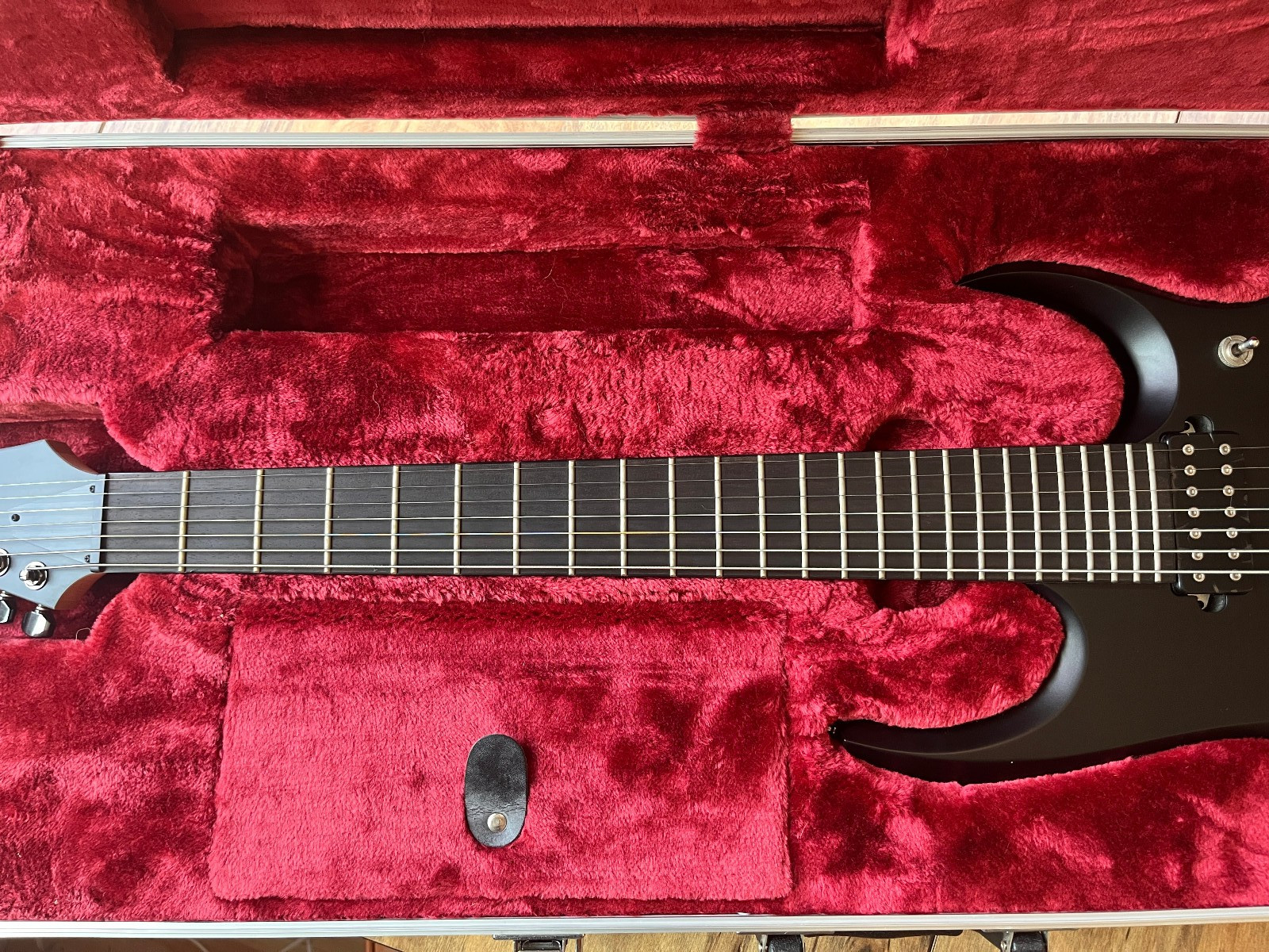 Ibanez RGD Prestige Uppercut RGD7UC-ISH 7-Str Invisible Shadow Electric Guitar
