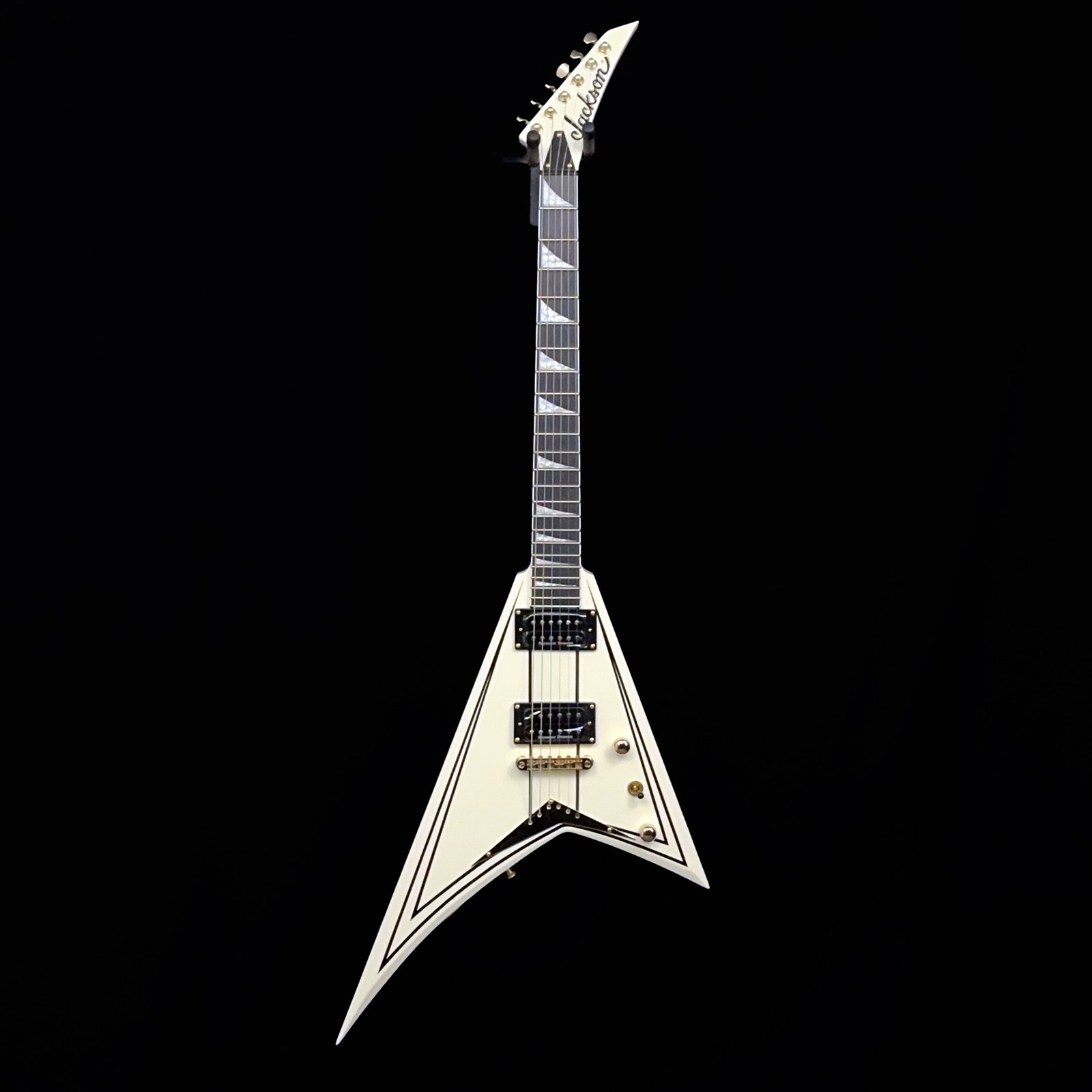 Jackson RRT-3 Rhoads Pro Series, Ebony Fingerboard, Ivory with Black Pinstripes