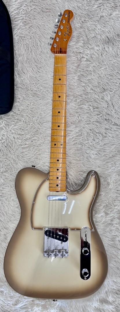 Fender LIMITED EDITION Vintera II ’60s Telecaster Electric Guitar Antigua Finish