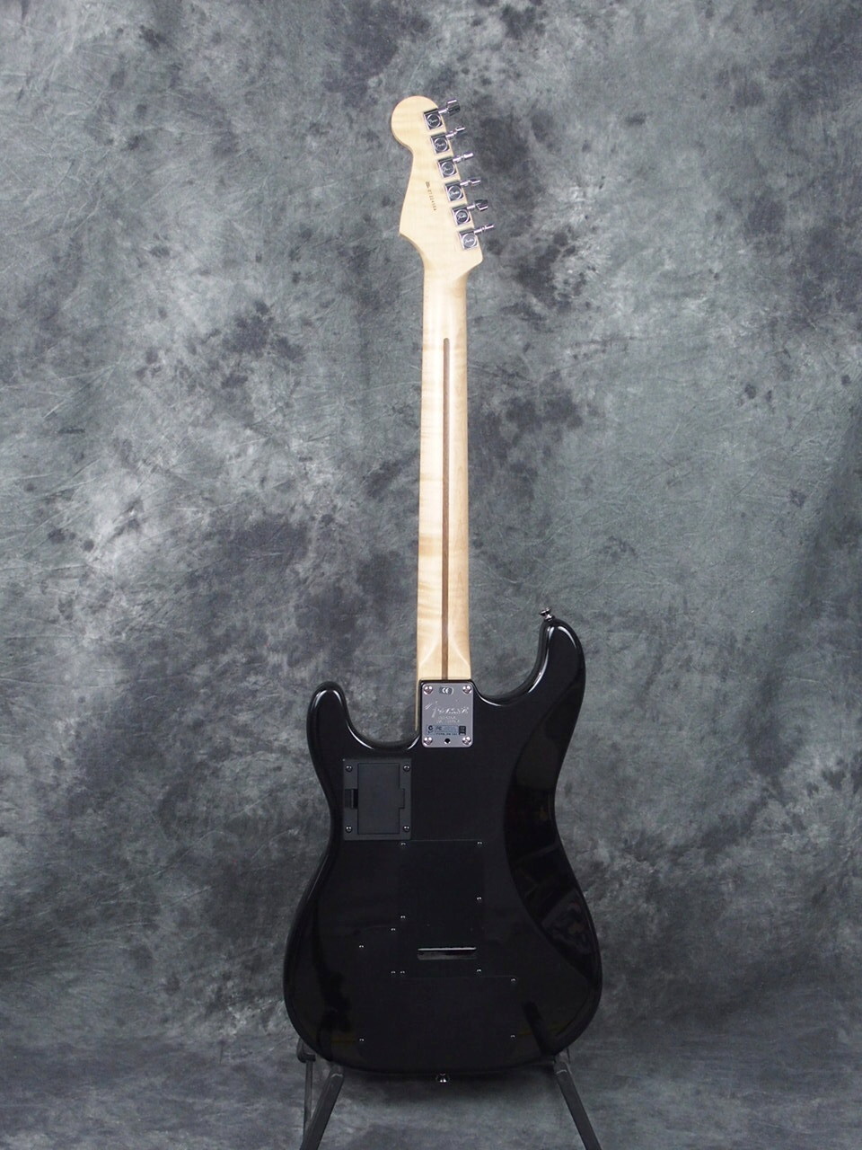 Fender VG Modeling Stratocaster Roland Guitar Case 3 Color Maple Neck USA 2007