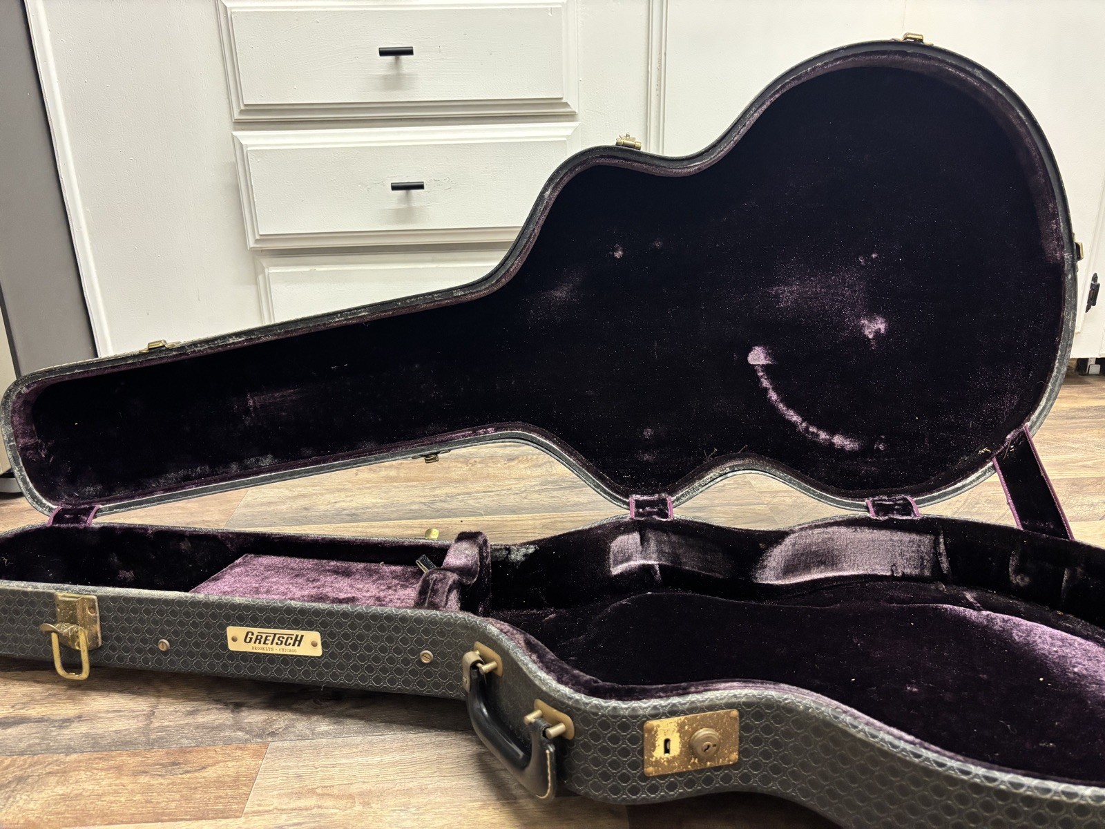 Gretsch G2420T Streamliner Guitar Case – Tweed