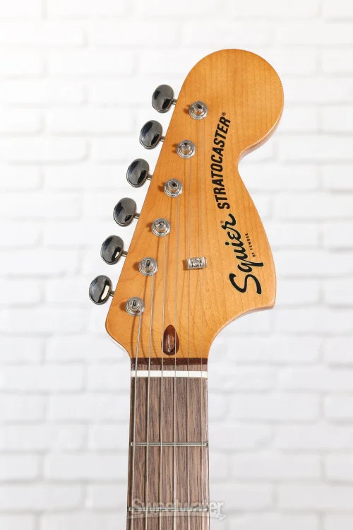 Squier Classic Vibe ’70s Stratocaster HT HSS Electric Guitar – Mocha