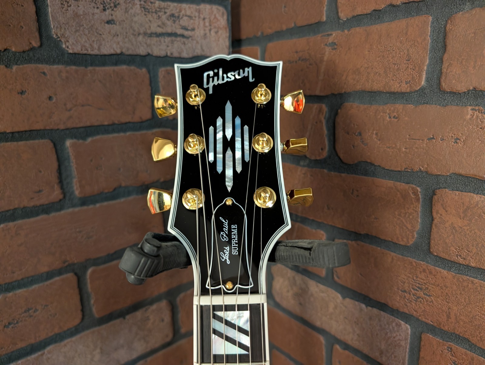 Gibson Les Paul Modern Supreme Electric Guitar – Wine Red