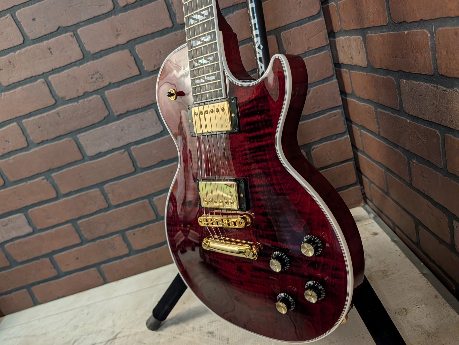 Gibson Les Paul Modern Supreme Electric Guitar – Wine Red