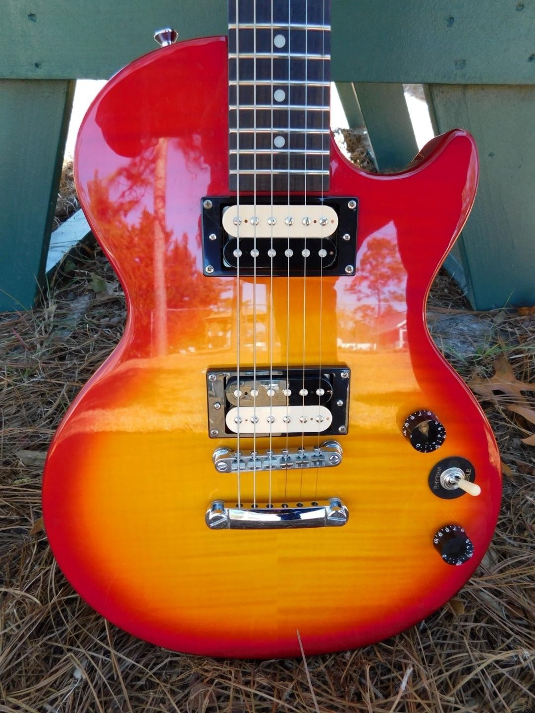 Epiphone LP Special , Hot Zebra Pickups, Coil Splitting ,Better Tuners, Nice