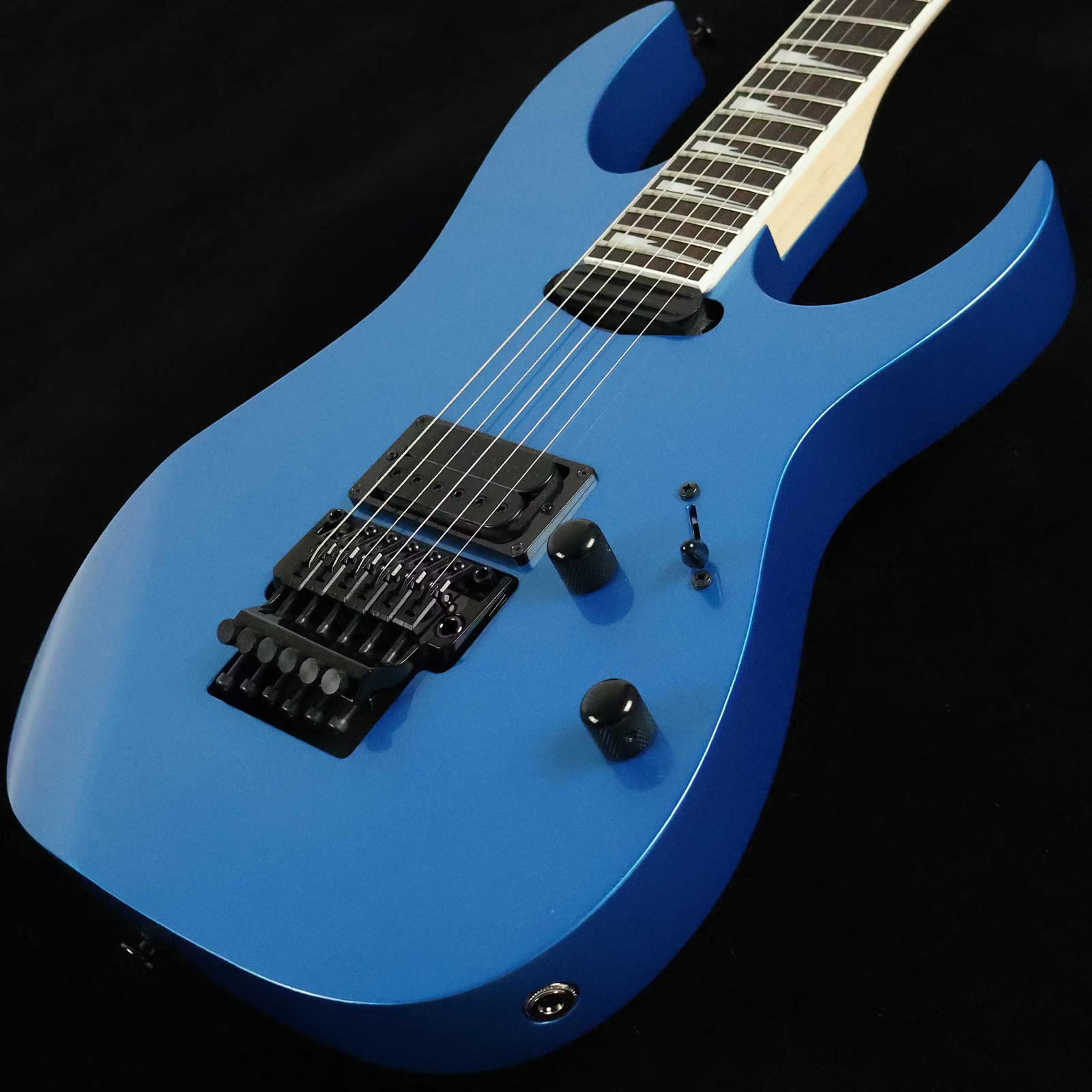 Ibanez RG565R Electric Blue RG series Electric Guitar Made In Japan