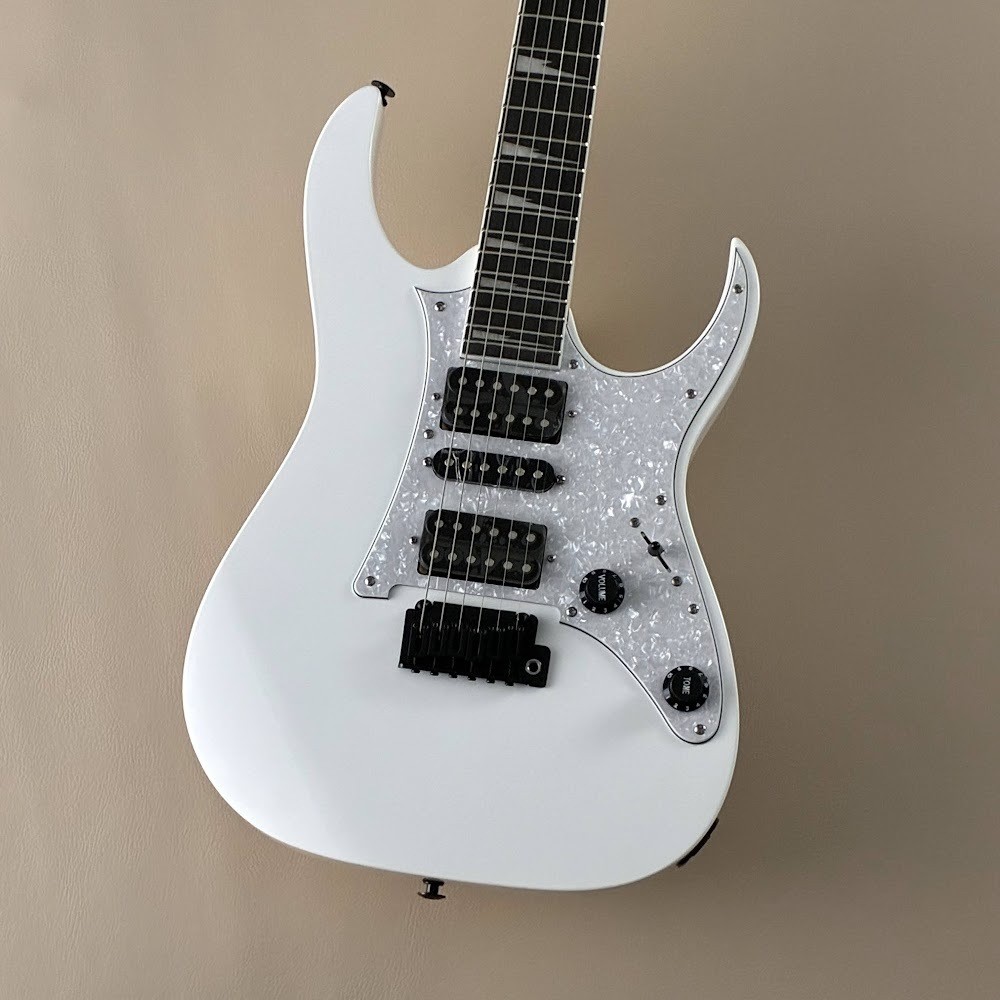Ibanez RGV250 White Electric Guitar Gloss Finish Used 3.54kg No Interest