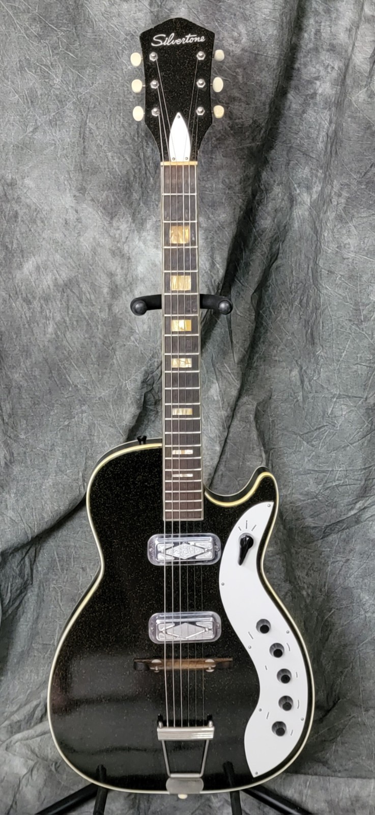 KILLER VINTAGE 1963 Silvertone Jupiter 1423 Guitar!