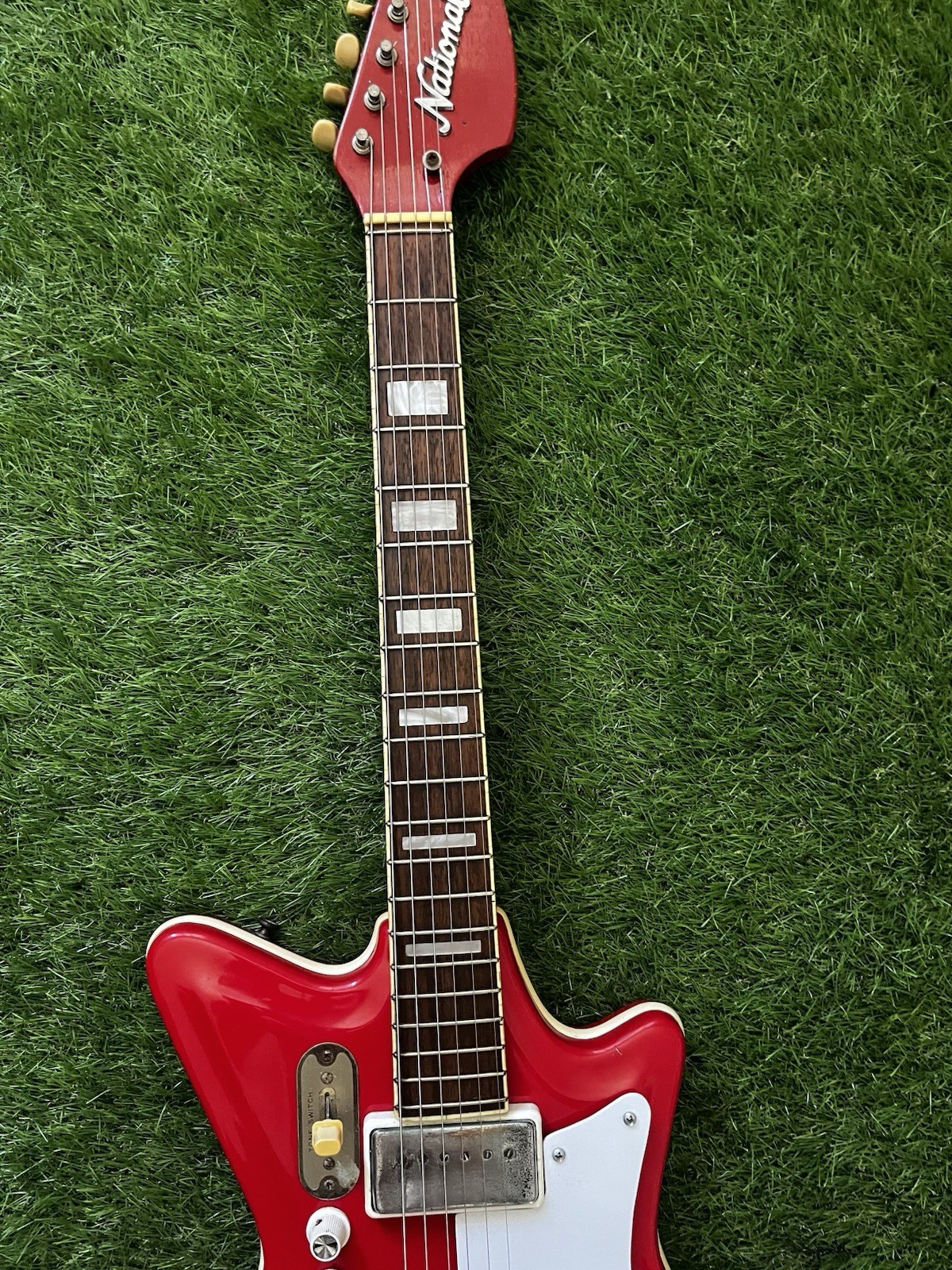 Vintage AIRLINE National Supro Red Electric Guitar 1960’s Jetsons Reso Glass