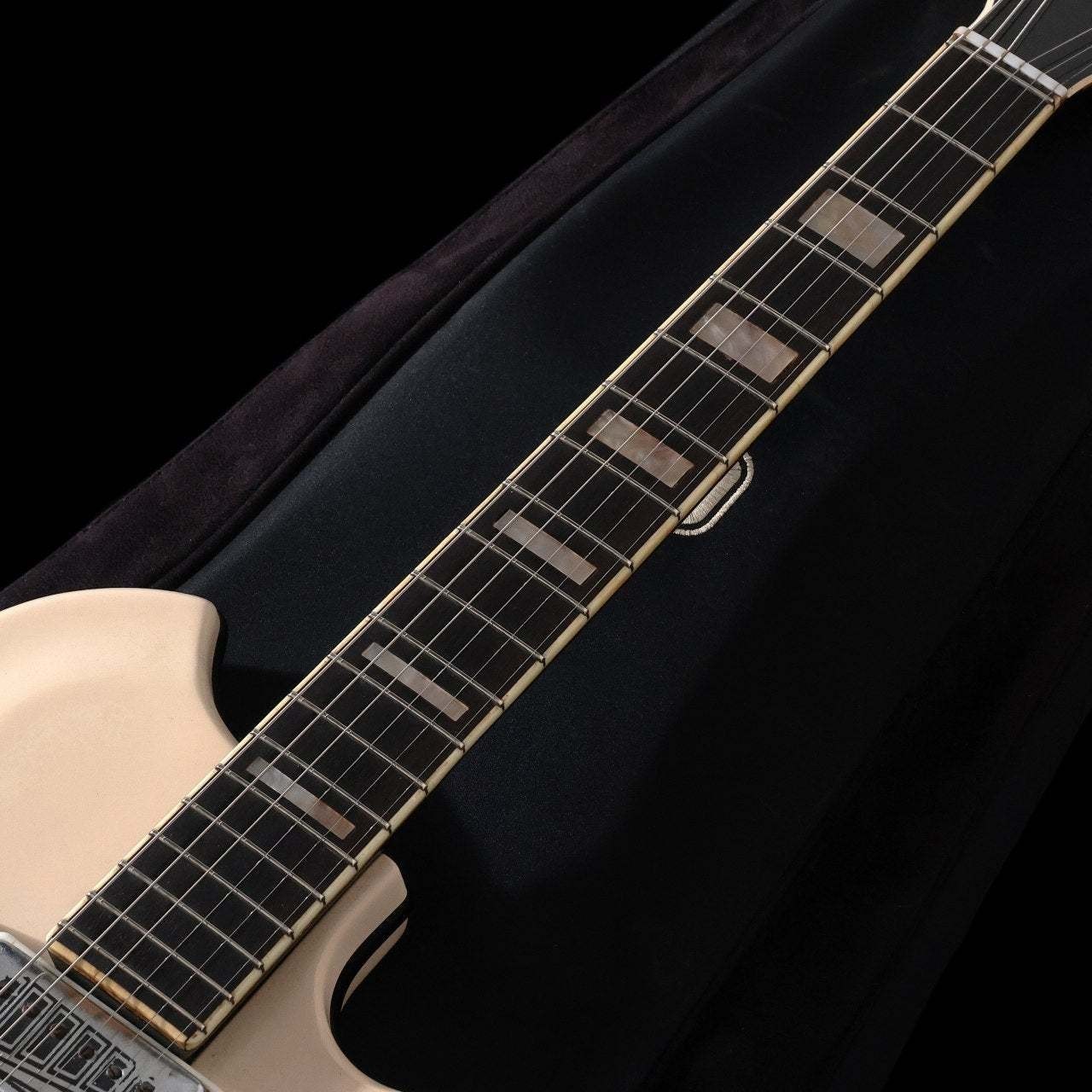 SUPRO 1965 Martinique w/gig bag USED