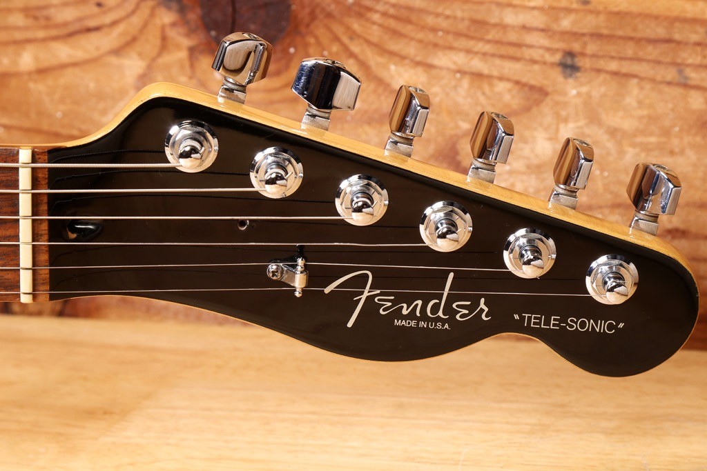 Fender Tele-Sonic + OHSC 1999 – Nice! Crimson Red Transparent 85830