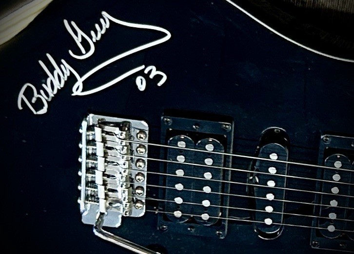 2003 Buddy Guy Autographed Electric Guitar