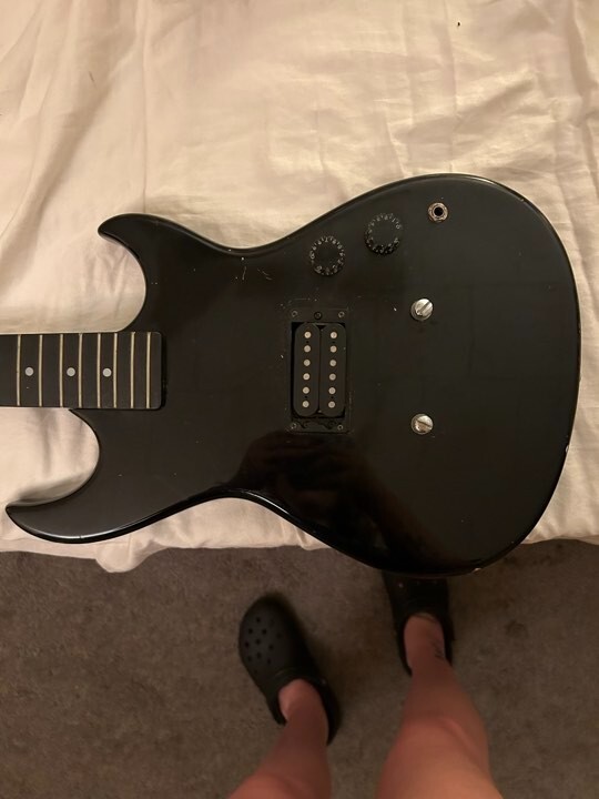 Dixon SE Series Guitar