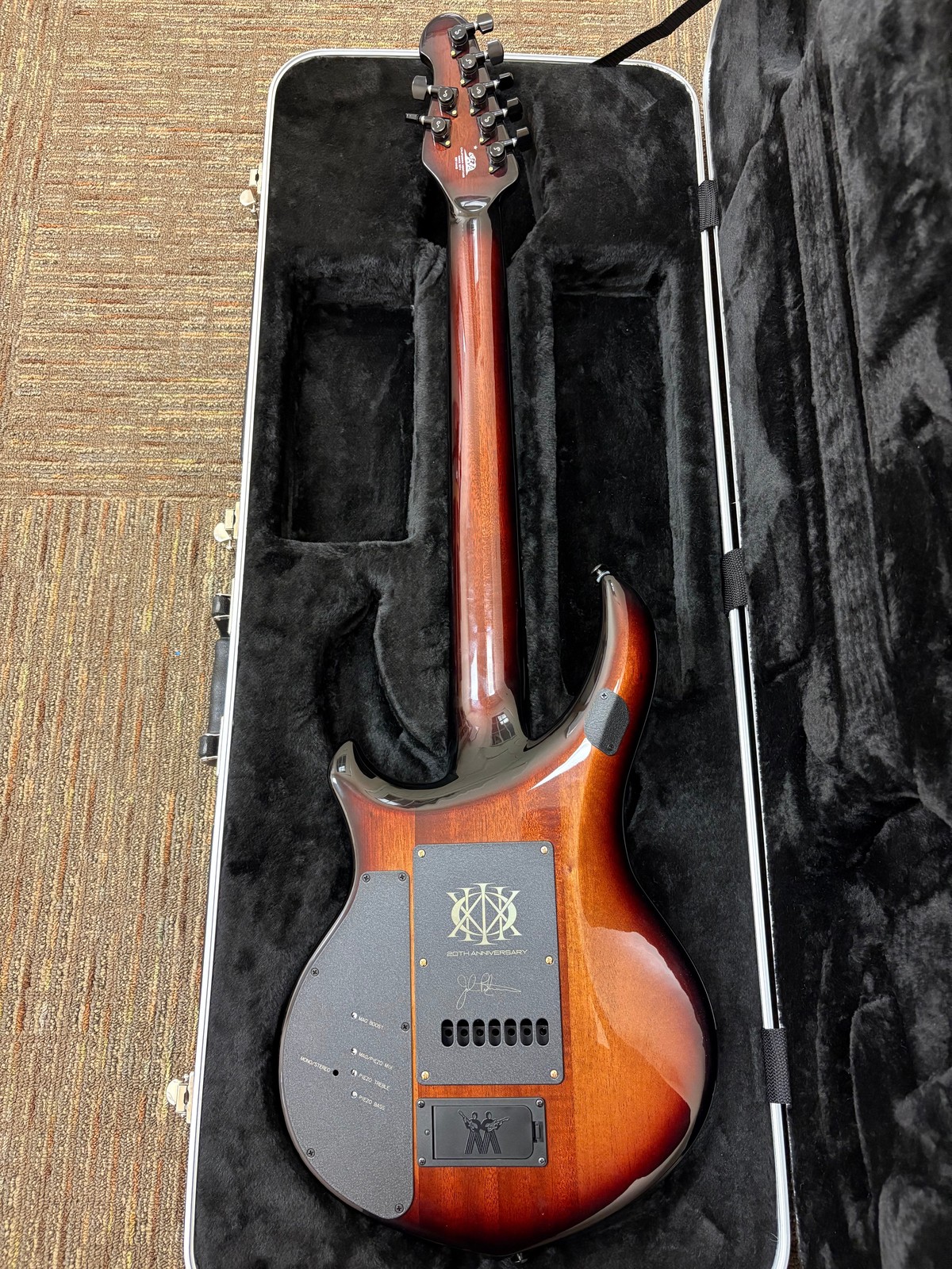 Ernie Ball Music Man John Petrucci 20th Anniversary Majesty 7 2021