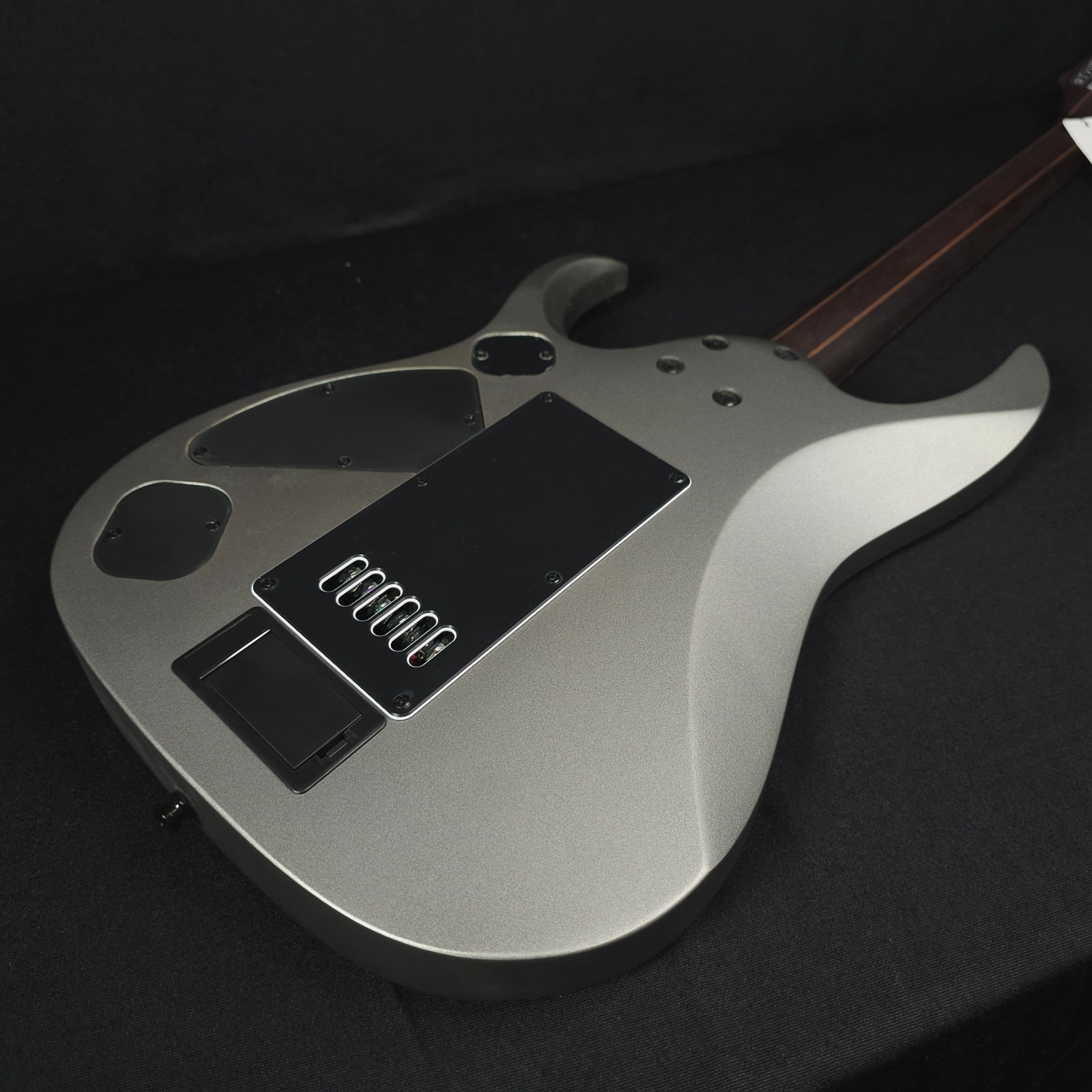 Ibanez RGD61ALETMGM Electric Guitar Evertune Bridge Fishman Fluence