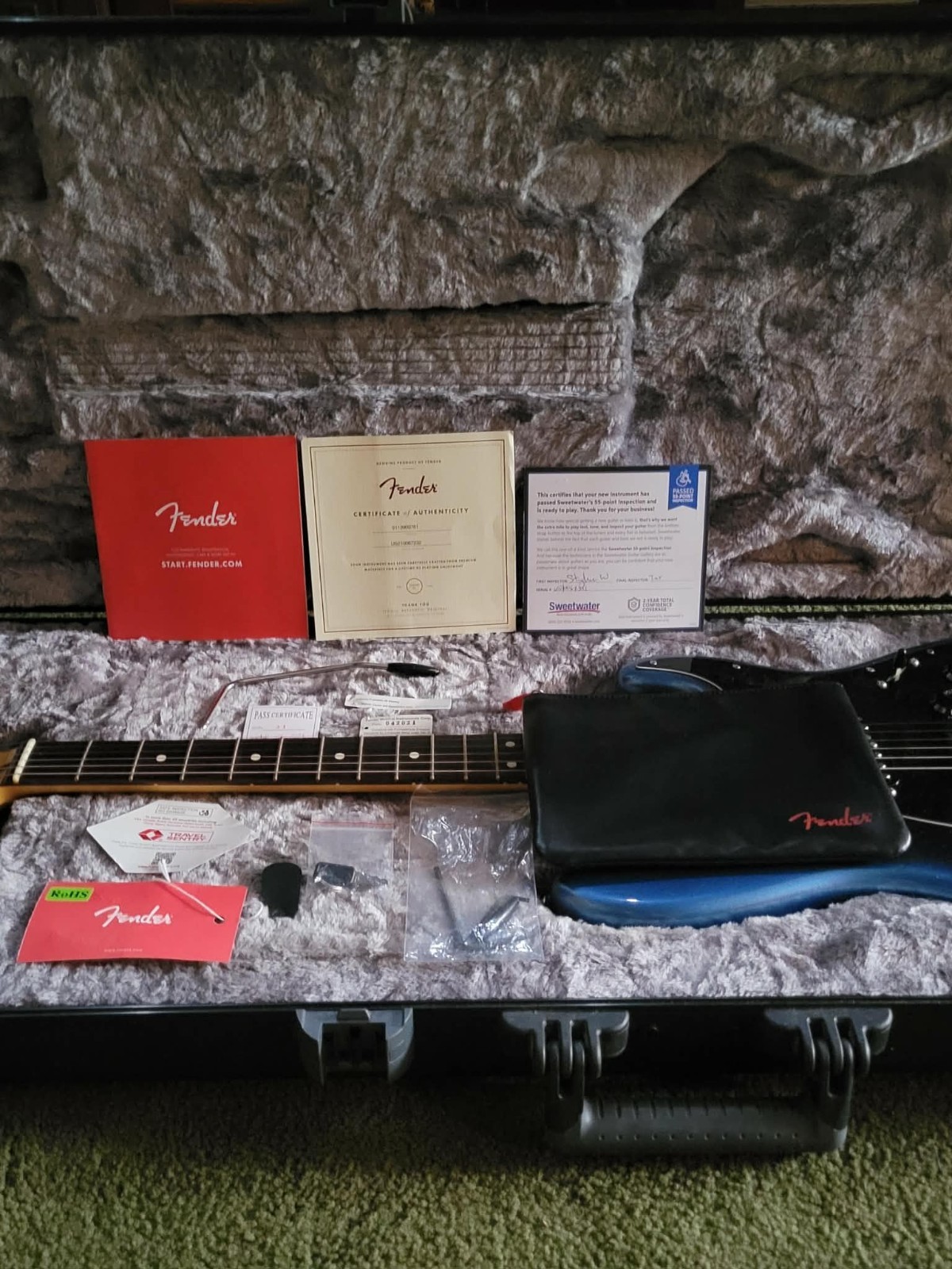 75th Ann. Fender American Professional II Stratocaster – Dark Night Rosewood