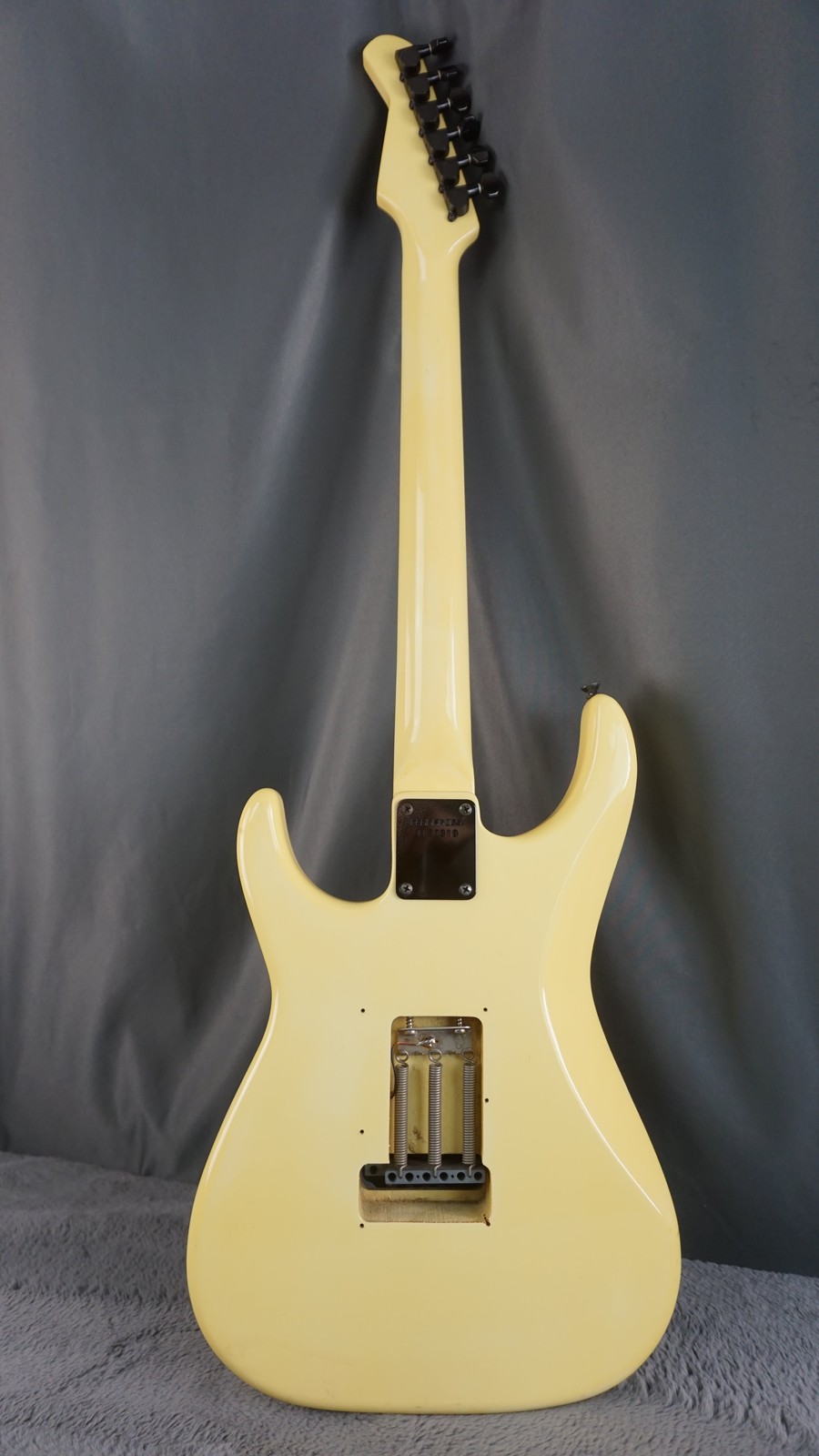 Fernandes HSS Electric Guitar – Vintage White – Japan w/ Hard Case